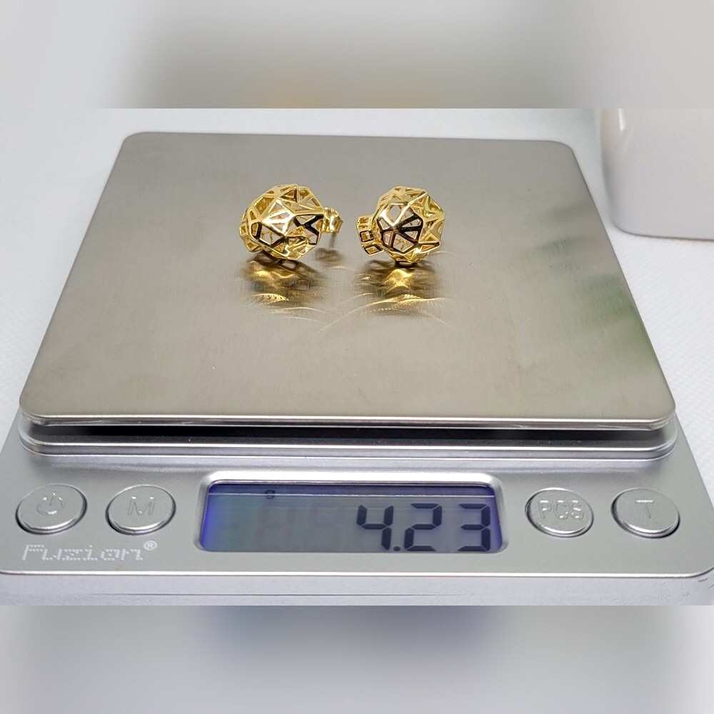 18K Solid Gold Panther Stud Earrings - Picture 12 of 12